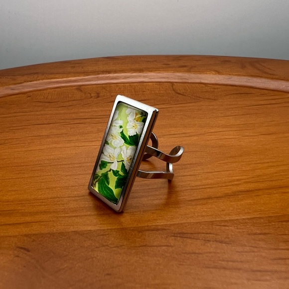 Floral Retro Rectangular Statement Rings, Cottagecore Flower Rings - Picture 14 of 16